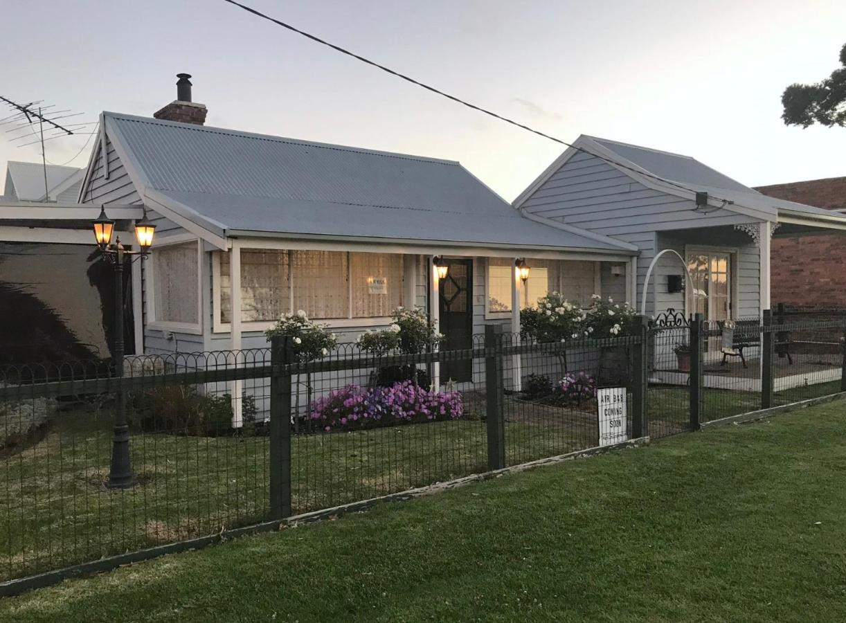 That Seaside Cottage - Fully Equipped Home, 4 Bedrooms On The Foreshore Tooradin 외부 사진