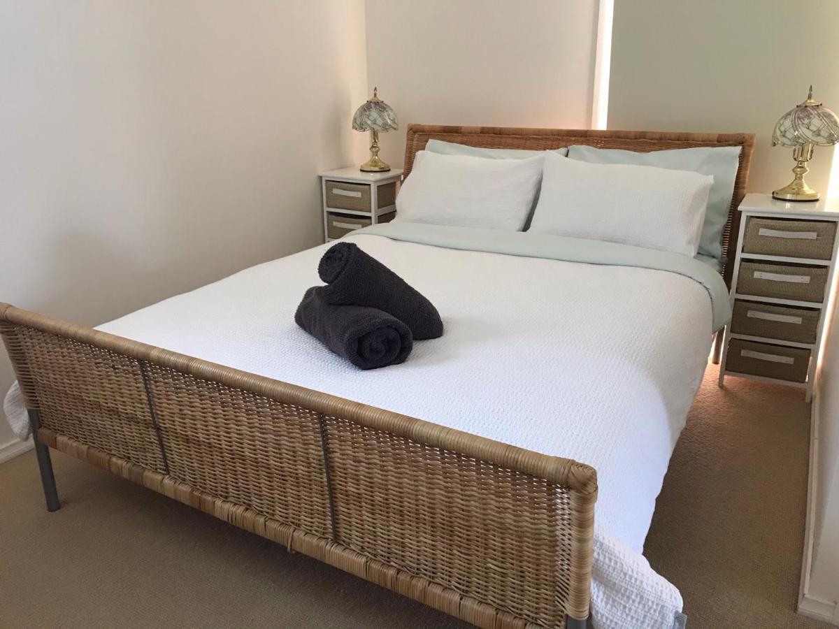 That Seaside Cottage - Fully Equipped Home, 4 Bedrooms On The Foreshore Tooradin 외부 사진
