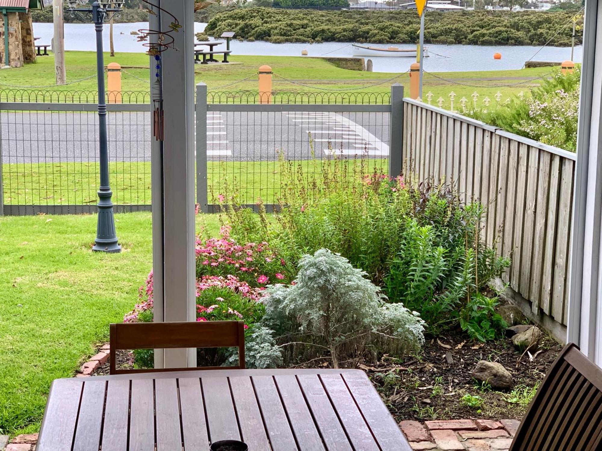That Seaside Cottage - Fully Equipped Home, 4 Bedrooms On The Foreshore Tooradin 외부 사진
